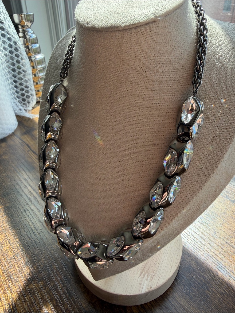 Atelier Swarovski Crystal Statement Necklace in Great Condition - Picture 9 of 9